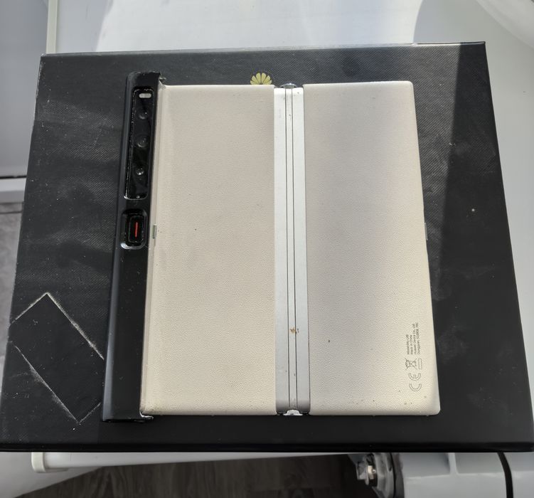 Продам Huawei MATE XS