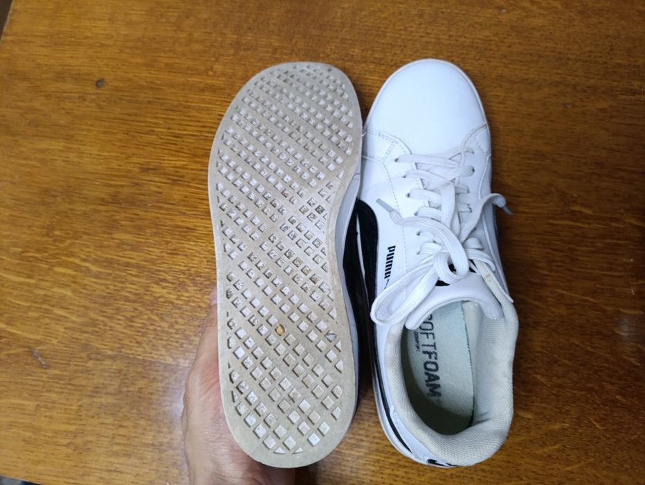 Продам кроссовки мужские