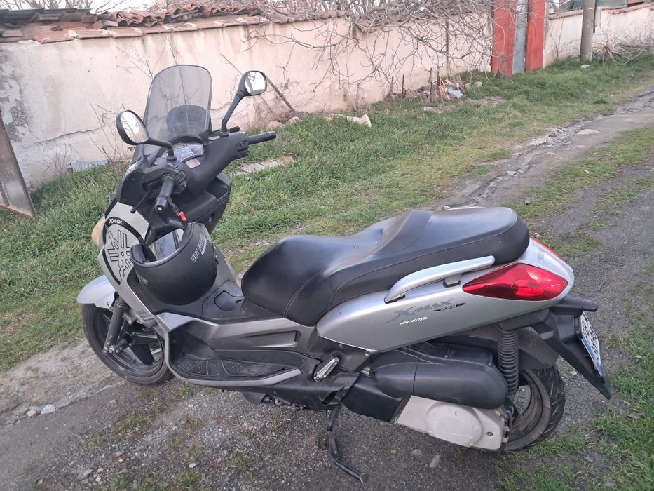 Yamaha xmax 250, перфектен