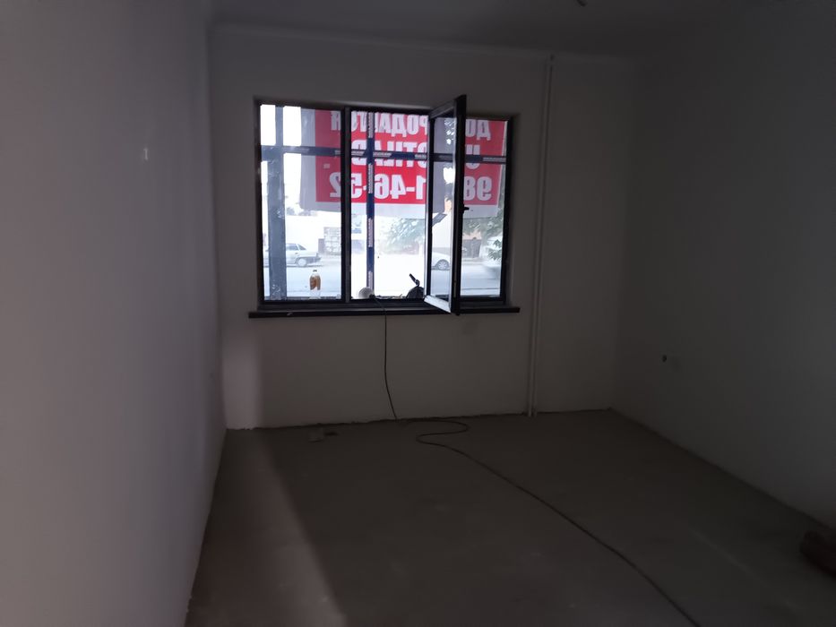 Уй сотилади 2 хоналидан 3 та