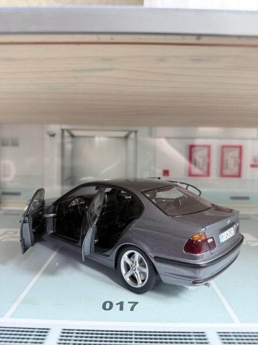 Колекционерски модел BMW 3 series E46 UT models 1:18