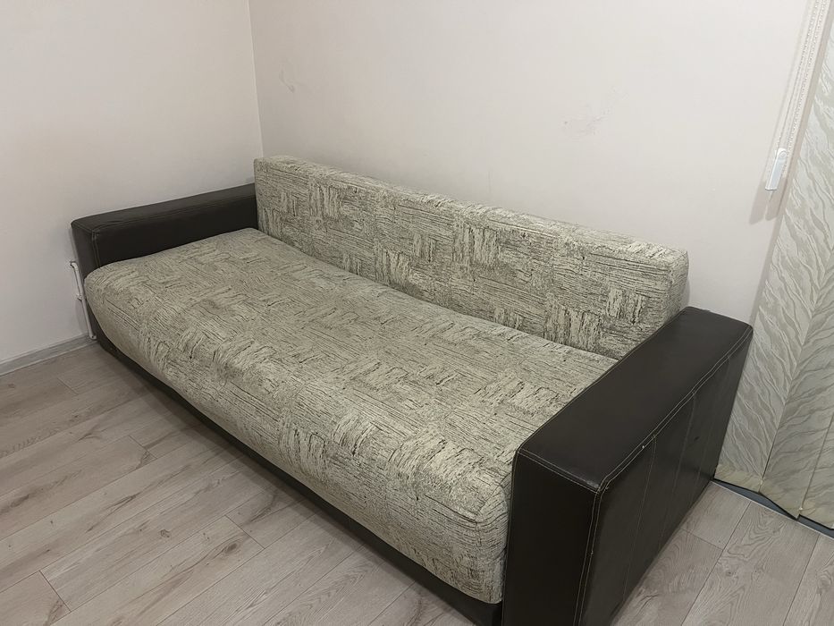 Canapea extensibila cu lada 230x100