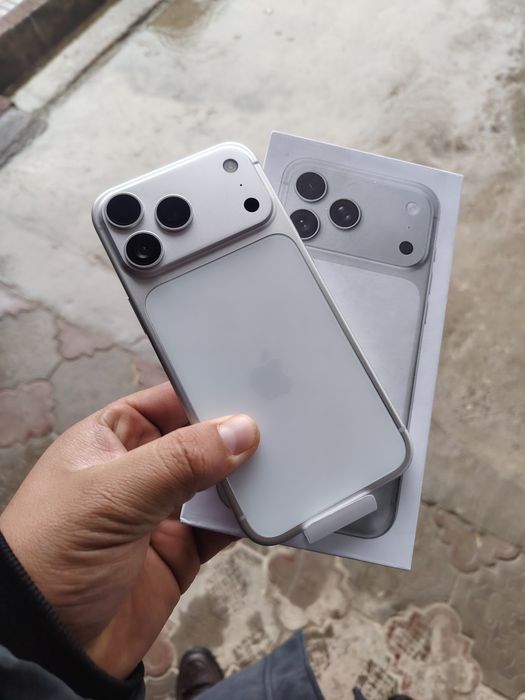 Iphone 17 por max 256gb