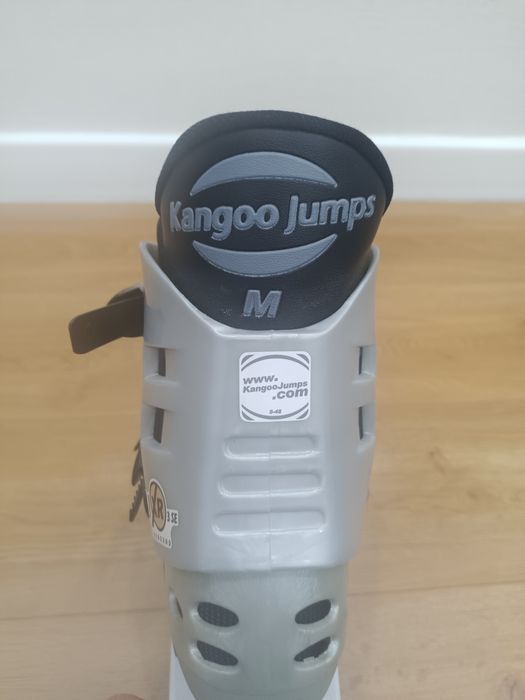 Продам ботиночки kango jumps