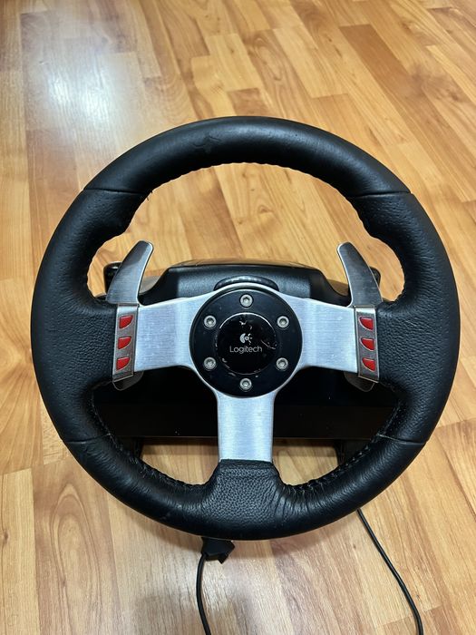 Volan Logitech g27