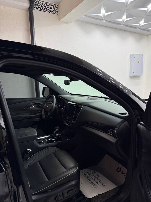 Travers sotilad kraska toza100%  15400km yurga xolati zor variyangayam