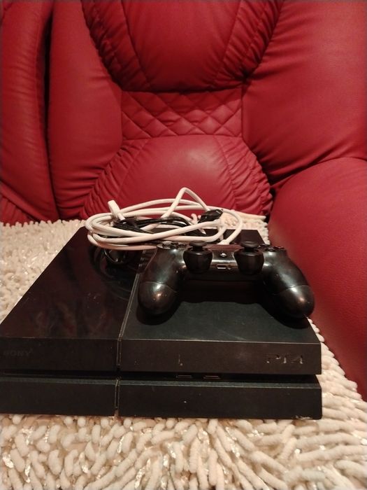 PlayStation 4 slim