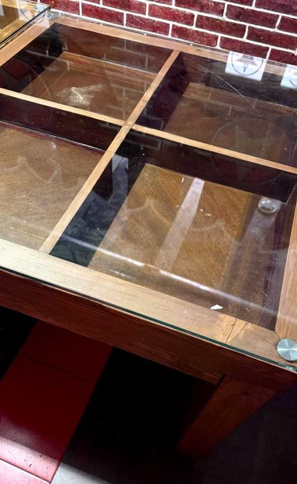 Столы из массива дерева с толстым стеклом, б/у