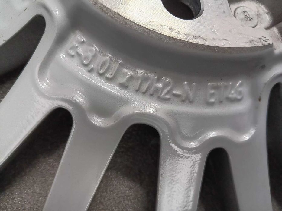 Jante 17 Audi A3 S3 TT originale VW Passat 2019-24 impecabile 5x112 8J