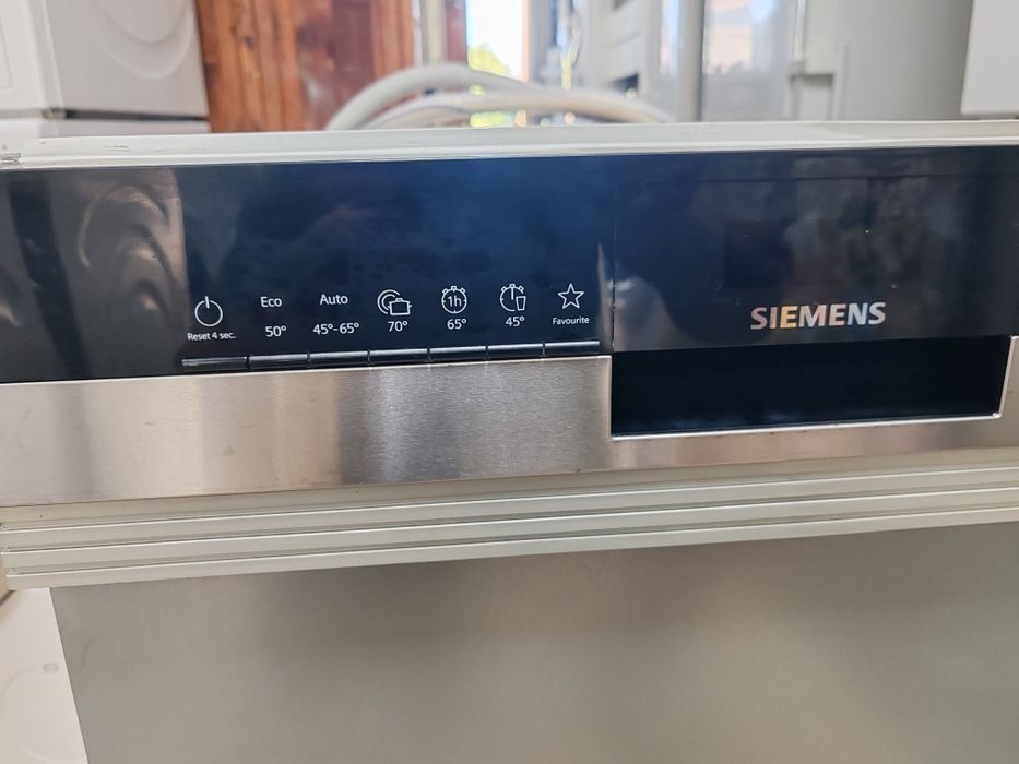 Широка 60 см съдомиялна за вграждане Сименс Siemens A +++  WI-FI  13 комплекта с 2 години гаранция!