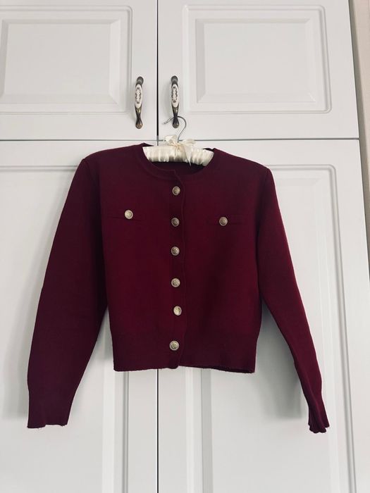 Costum fusta si bluza , masura S / M , culoare rosu / visiniu