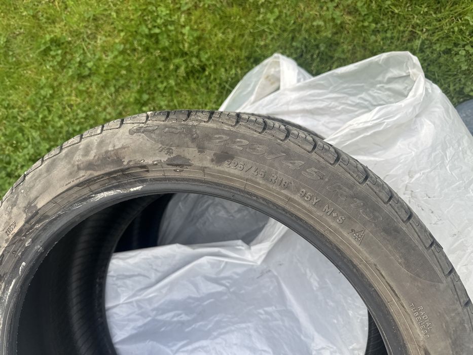 Cauciucuri  Pirelli