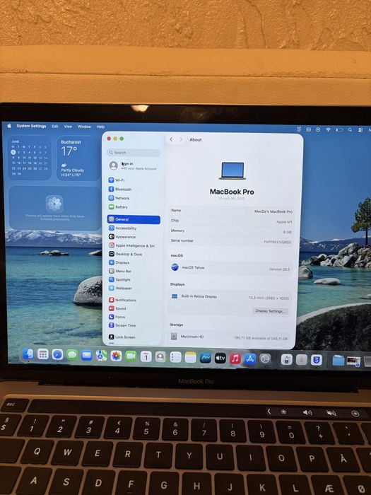 MacBook Pro 13 inch 2020 M1/8GB RAM 256 Gb