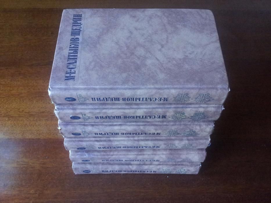 Продам книги разные .