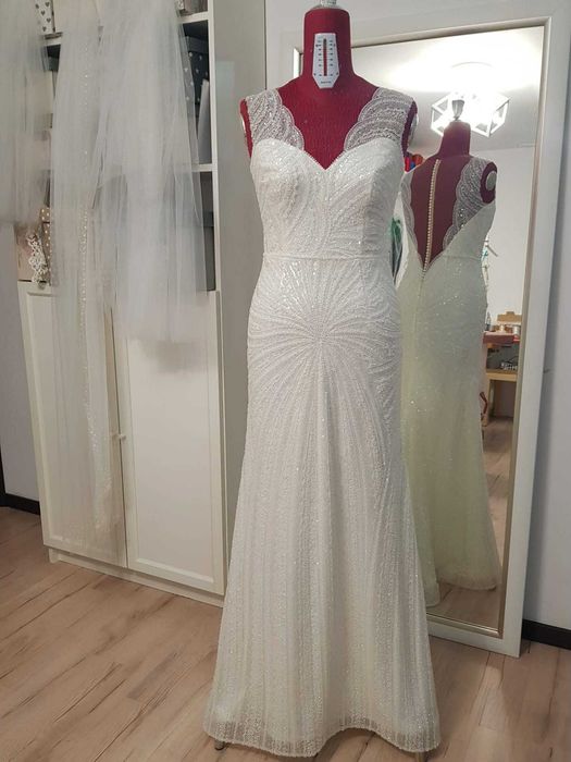 Rochie mireasa UNICAT