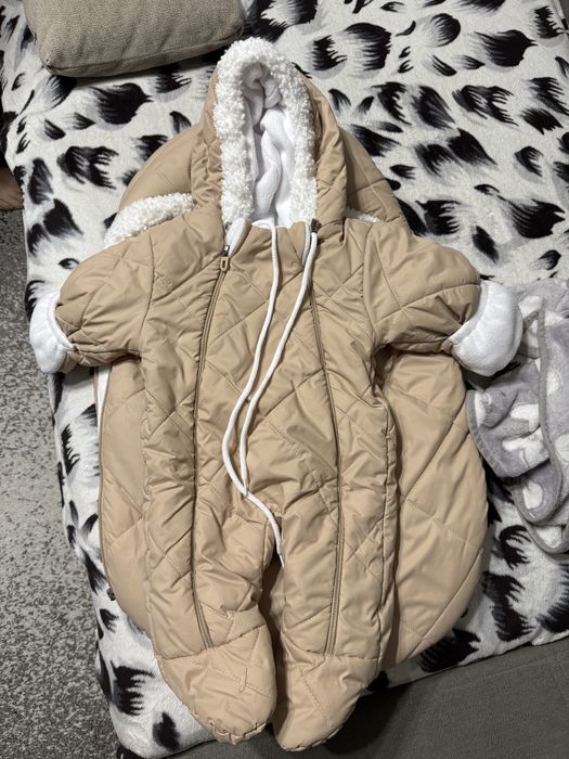 Комбинезон и конверт на зиму.