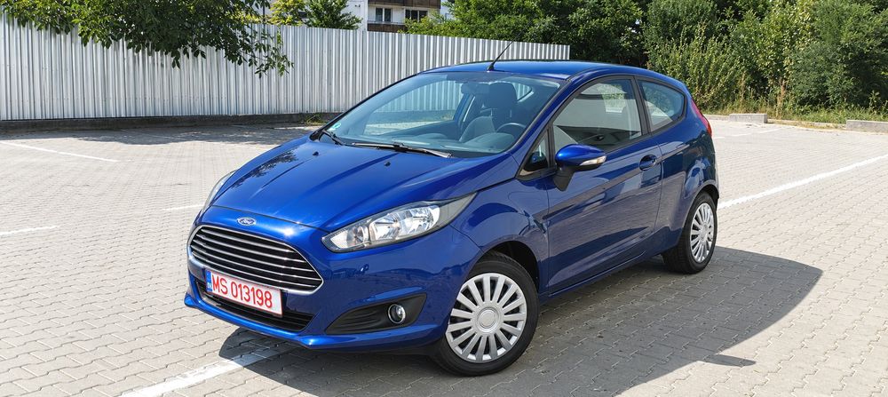 Ford Fiesta Facelift Titanium - An 2015-Benzină 1.25-Cilindri 4
