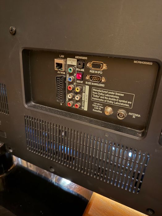 Продавам LG 47LK950S Cinema 3D Smart TV – 47" / 119.4 см – Full HD