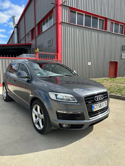 Audi Q7 3 TDI 7 местна