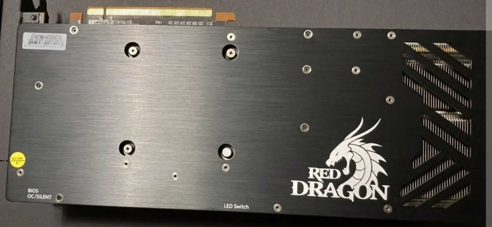 Видео карта. AMD RX6800 xt