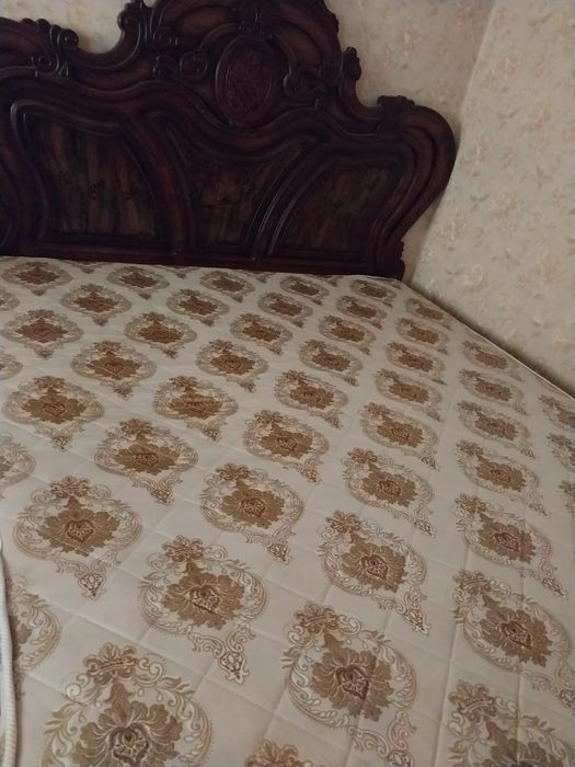 Спалний гарнитур