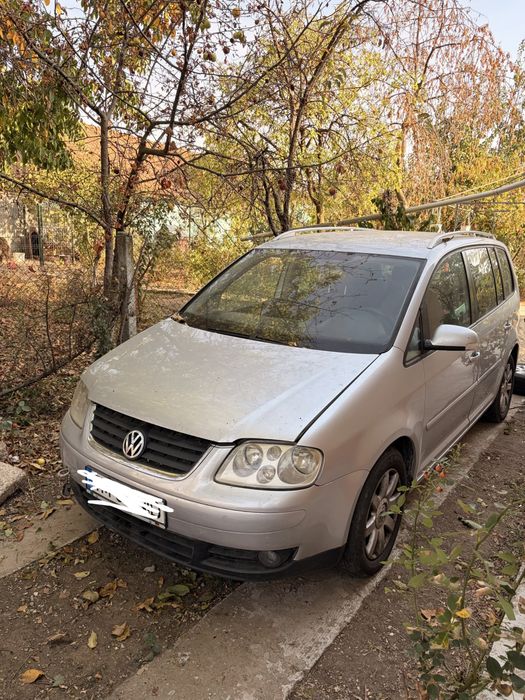 VOLKSWAGEN Touran 2004 — imagine 1