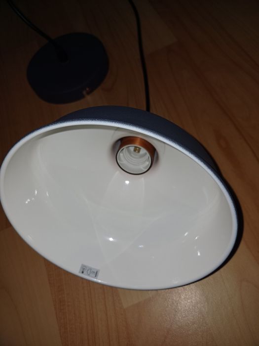 Светильник над столом