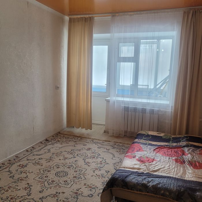 Сдам 1 ком кв .100000