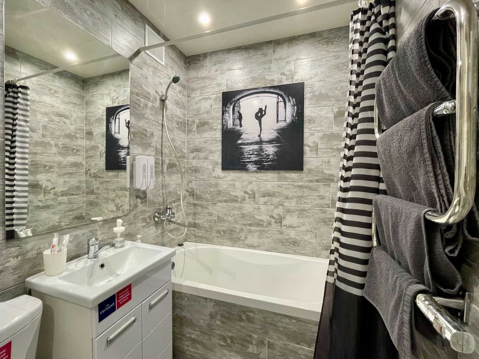 Квартира ЛЮКС, скидки от 2 суток. Без запахов. 1 комнатные квартиры: 15 ...