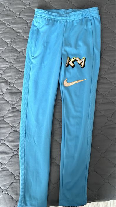 Долнище на nike момче