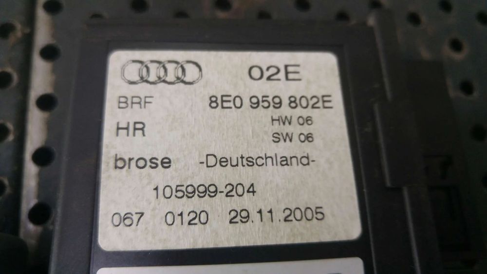 Motoras macara dreapta spate audi a4 b7 8e 8e0959802e