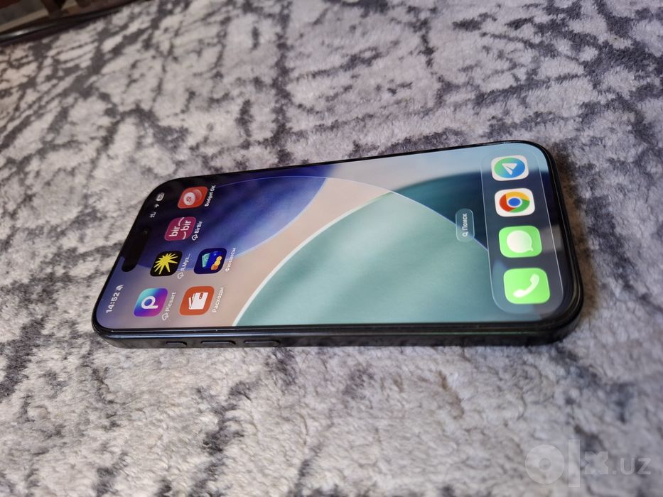 Iphone 16 pro black