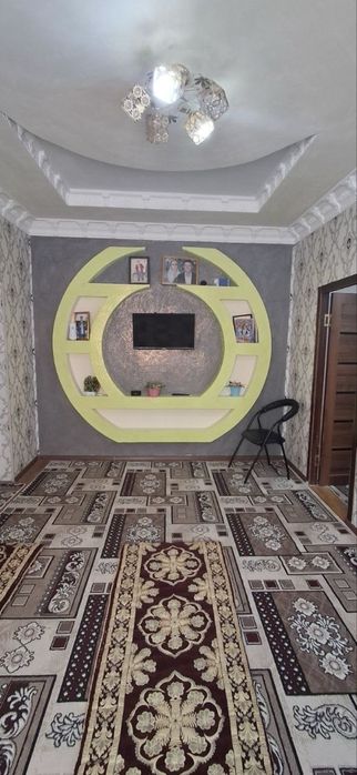 3 хонали қилинган 3-қават ғиштли дом Ор: Бухоро ш, 8-микрораён