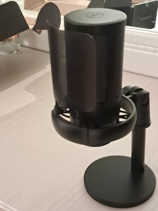 Срочно продаю микрофон !