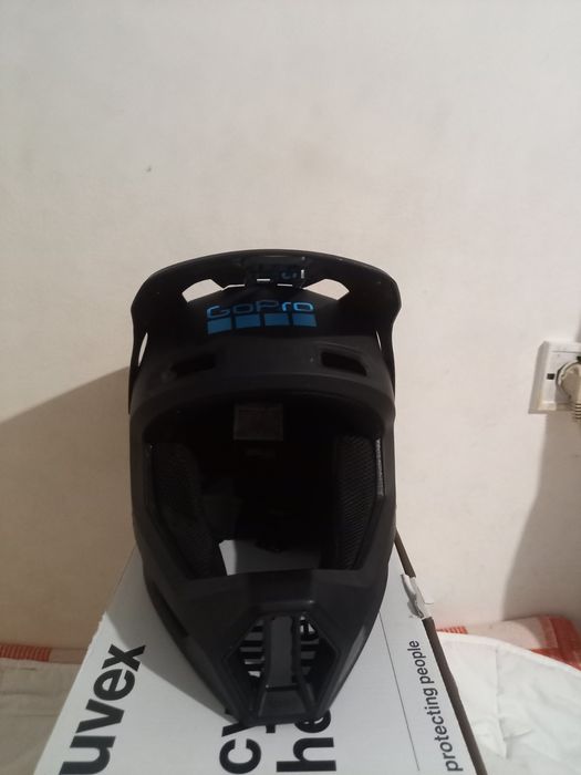 Каска UVEX 52-55 см