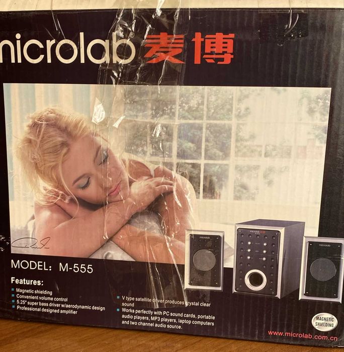 Сабвуфер и колонка Microlab М555