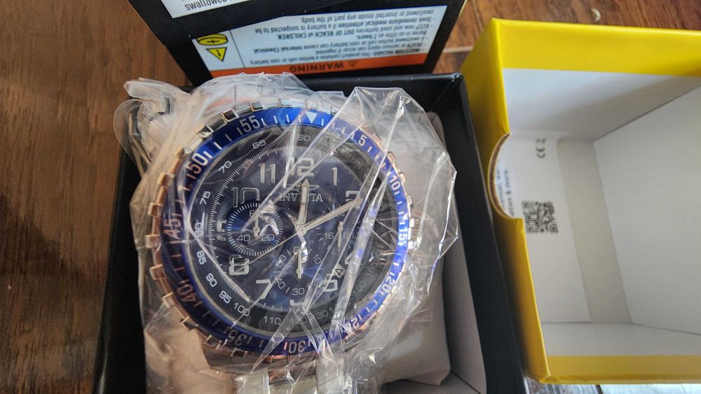 Invicta mens Чисто нов.