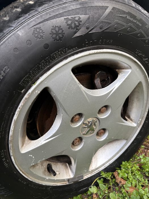 Джанти с гуми  за Пежо Peugeot 206 14/175/70