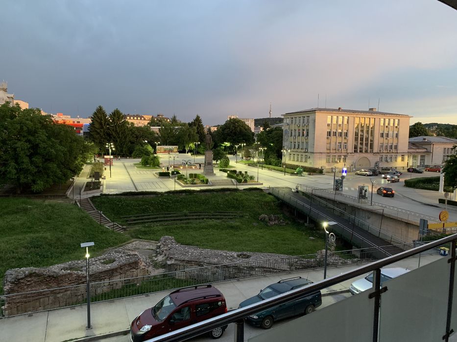 Продава се Тристаен апартамент в Силистра, Митница - 135 кв.м за 1186 €/кв.м - Снимка #8