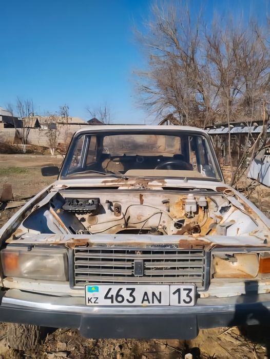 Автомобиль ВАЗ 21070