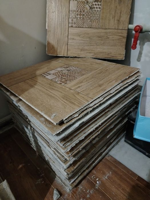 Продам кафель б/у