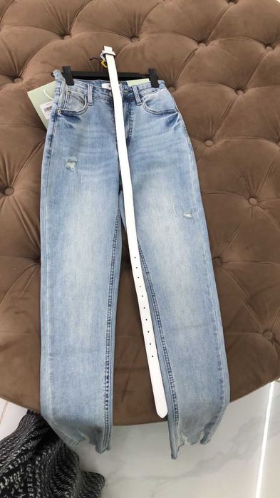 Джинсы сатылады!