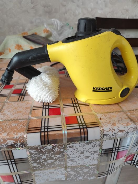 Продам пароочиститель KARCHER SC1