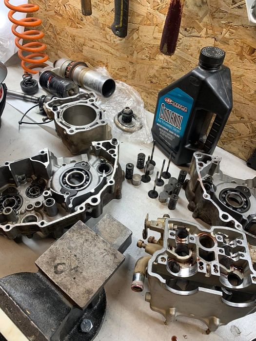 Продавам ямаха вр 250 2003г