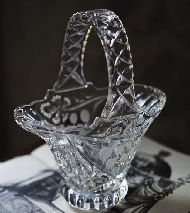 Немска кристална ваза/кошница на Anna Hütte Bleikristall