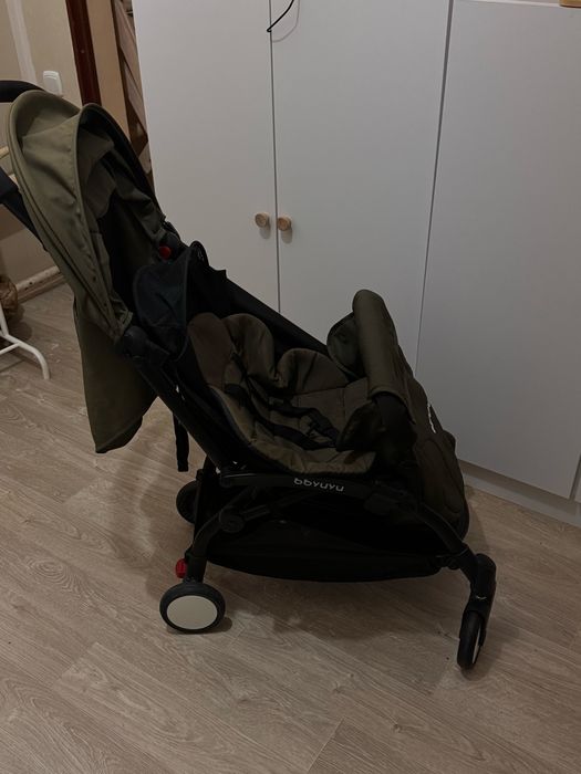 Продам коляску прогулочную