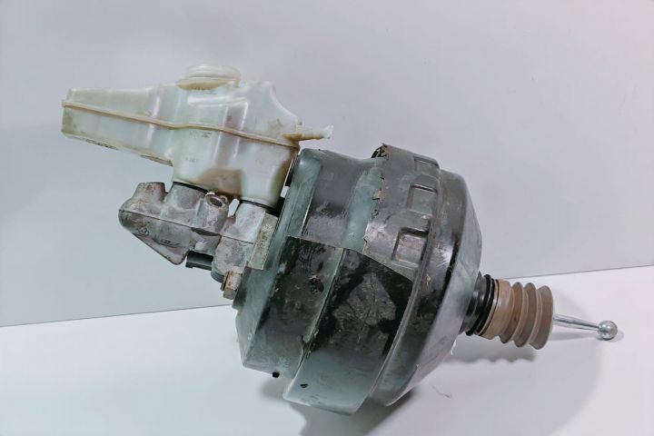 Tulumba Frana  cu pompa centrala 3C2614105AD Volkswagen VW Passat B6