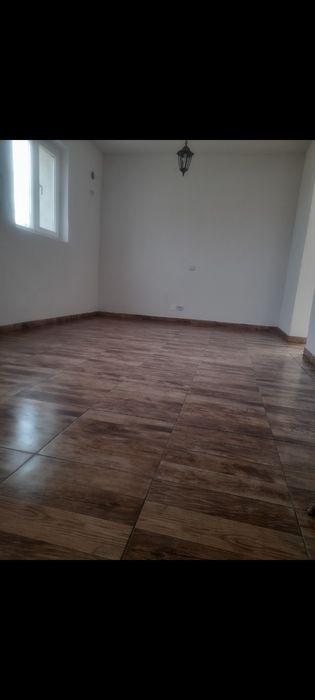 Dau spre închiriere 40 mp de spațiu comercial în cartier Zahana din Sl