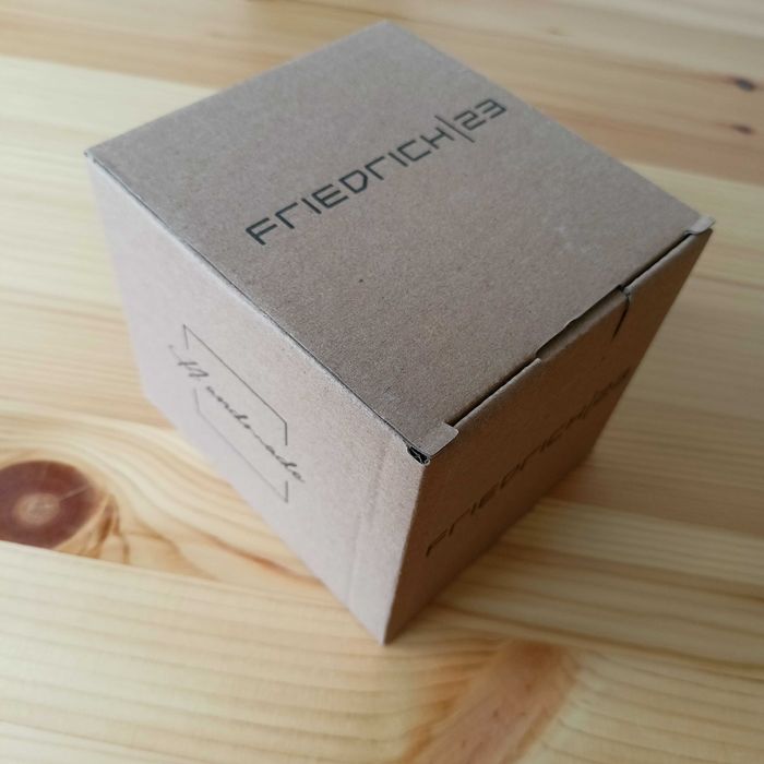 Луксозен калъф за часовник / пътувания Carbon на Friedrich Germany