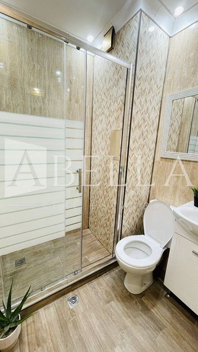 Продава се Двустаен апартамент в София, Малинова долина - 74 кв.м за 1386 €/кв.м - Снимка #11